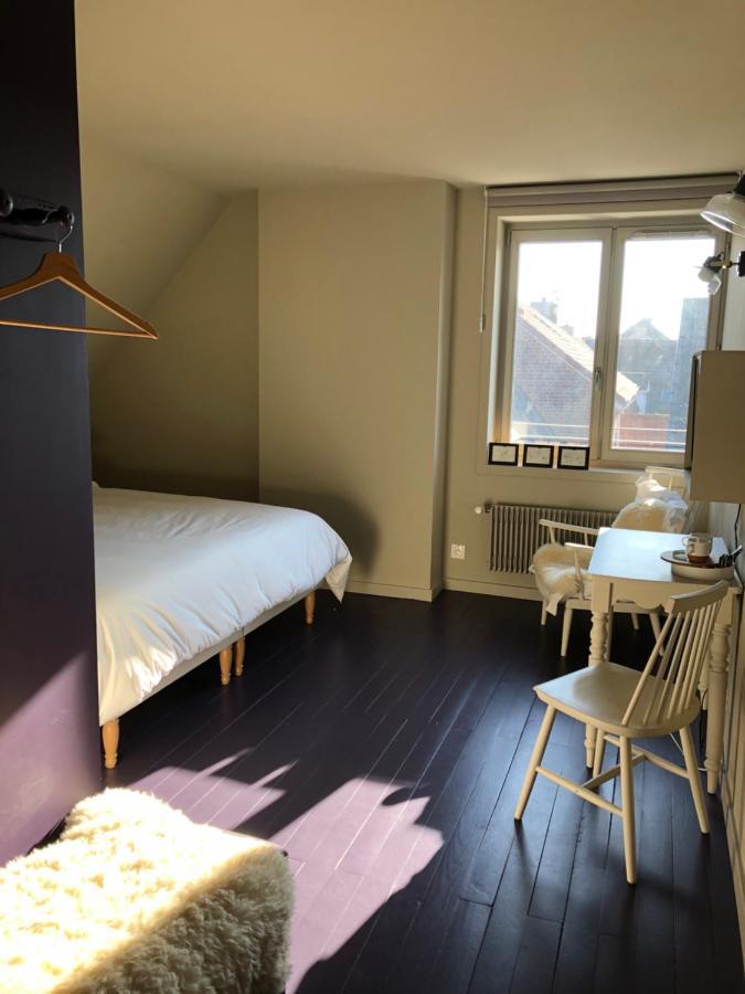 We Maison D'Hotes Kassel Buitenkant foto